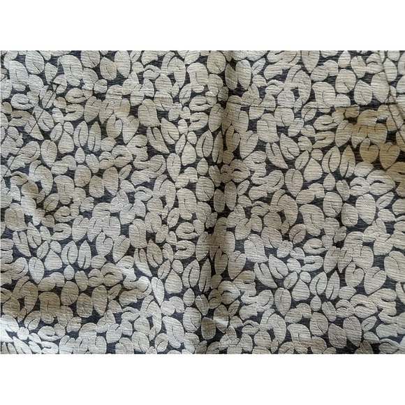 J. Crew Women's No. 2 Pencil Skirt Grey/Black Leaf Pattern Tailored Size 0 - Picture 3 of 8